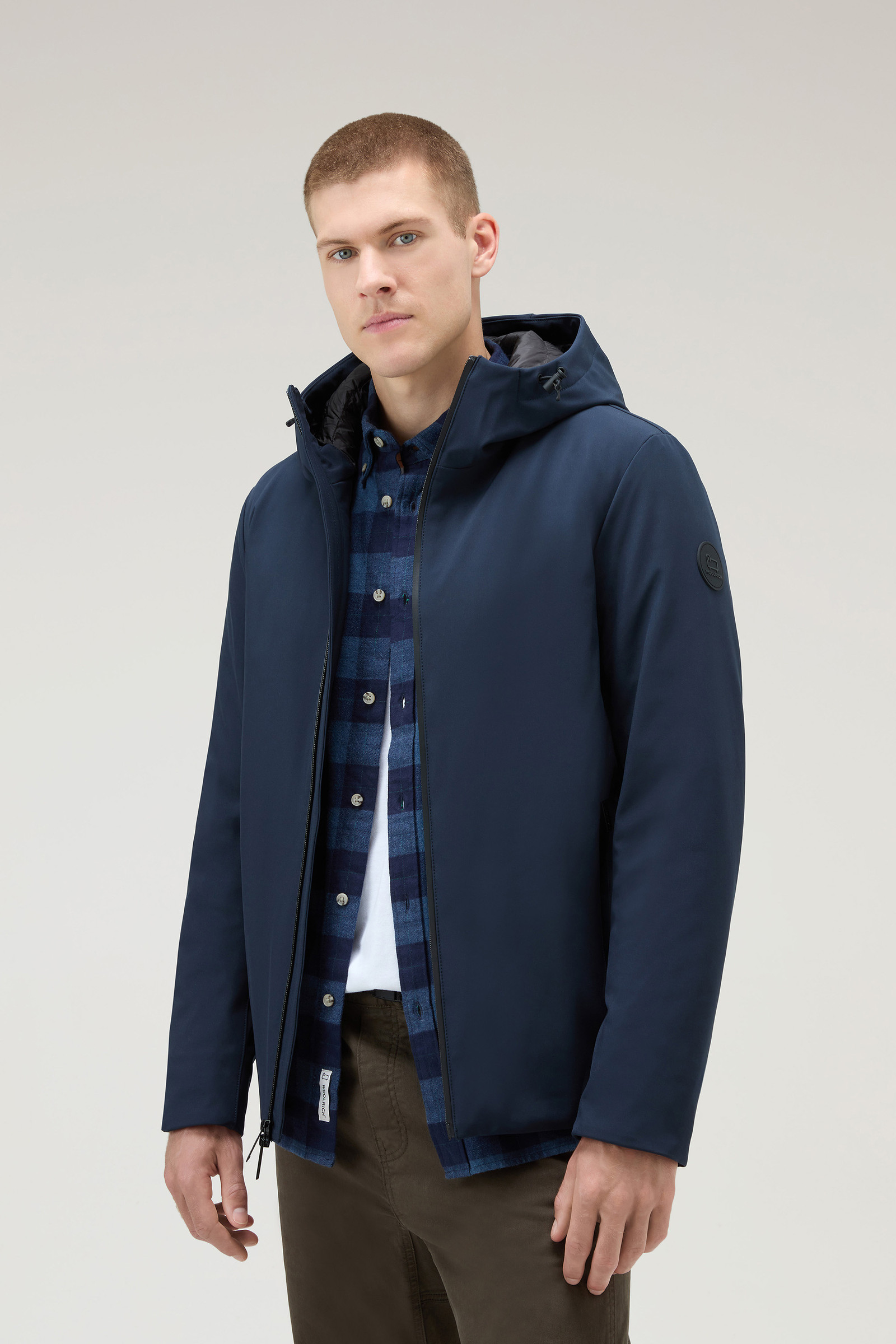 Men's Pacific Jacket in Tech Softshell Blue | Woolrich USA