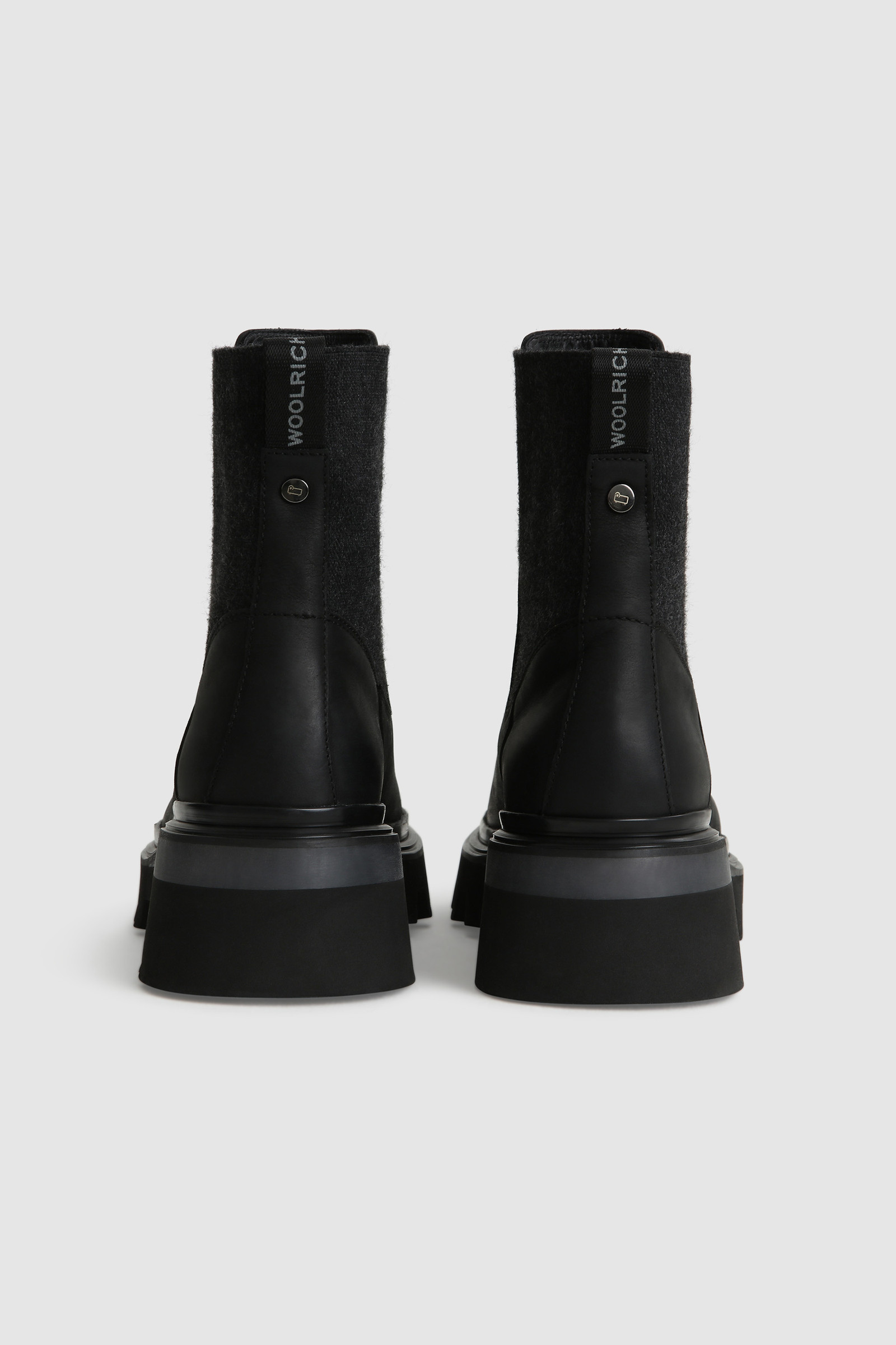 Chelsea Boots Logger aus eingefettetem Nubukleder