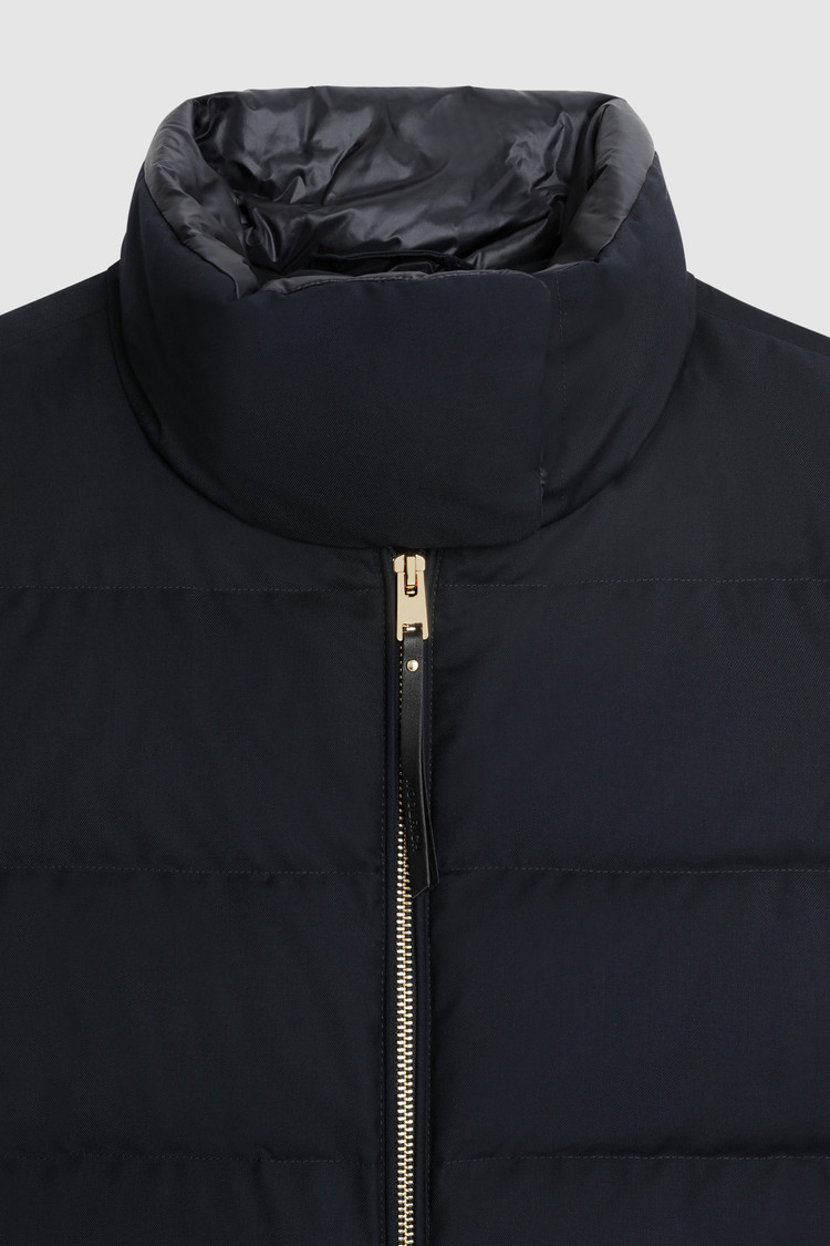 Veste courte Luxury en duvet avec matelassage horizontal