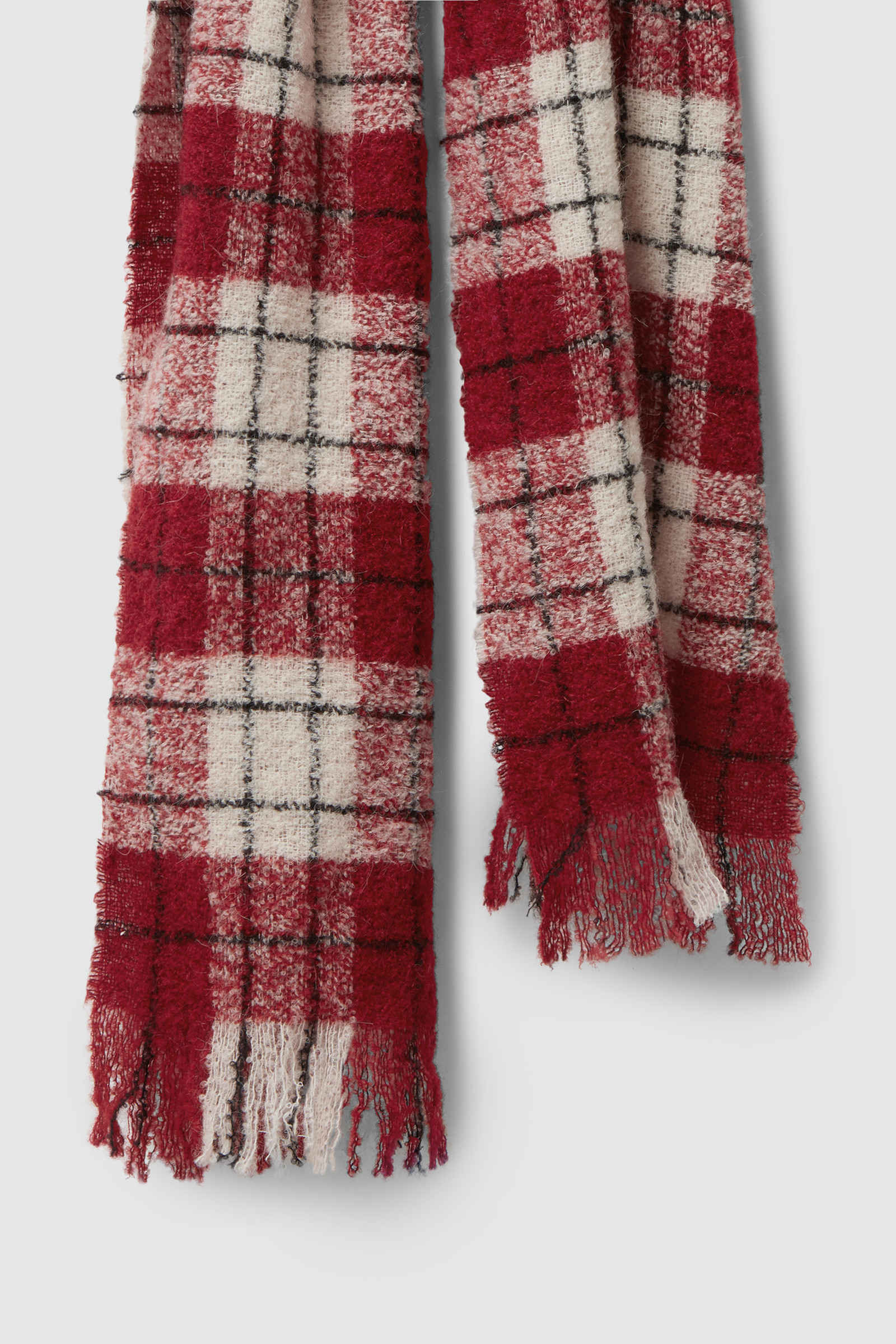 Bouclé wool scarf