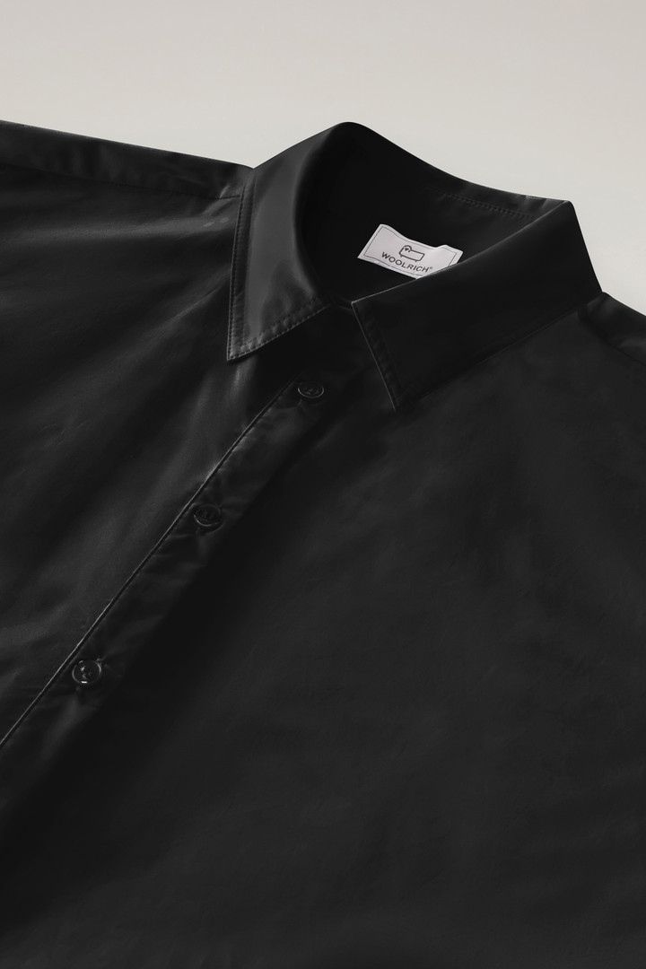 Chemisier à manches courtes en popeline de pur coton Noir photo 6 | Woolrich