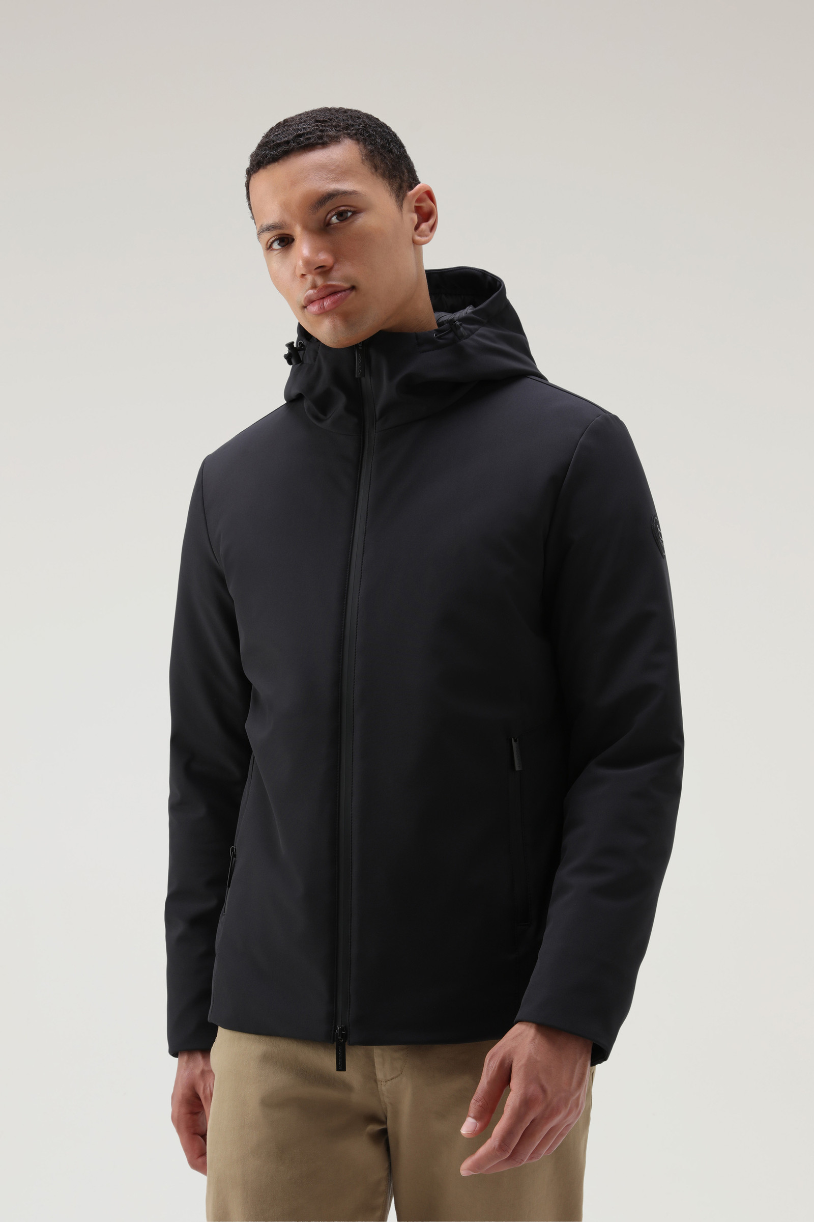 waar dan ook Volwassenheid Beschikbaar Men's Pacific Softshell Jacket Black | Woolrich USA