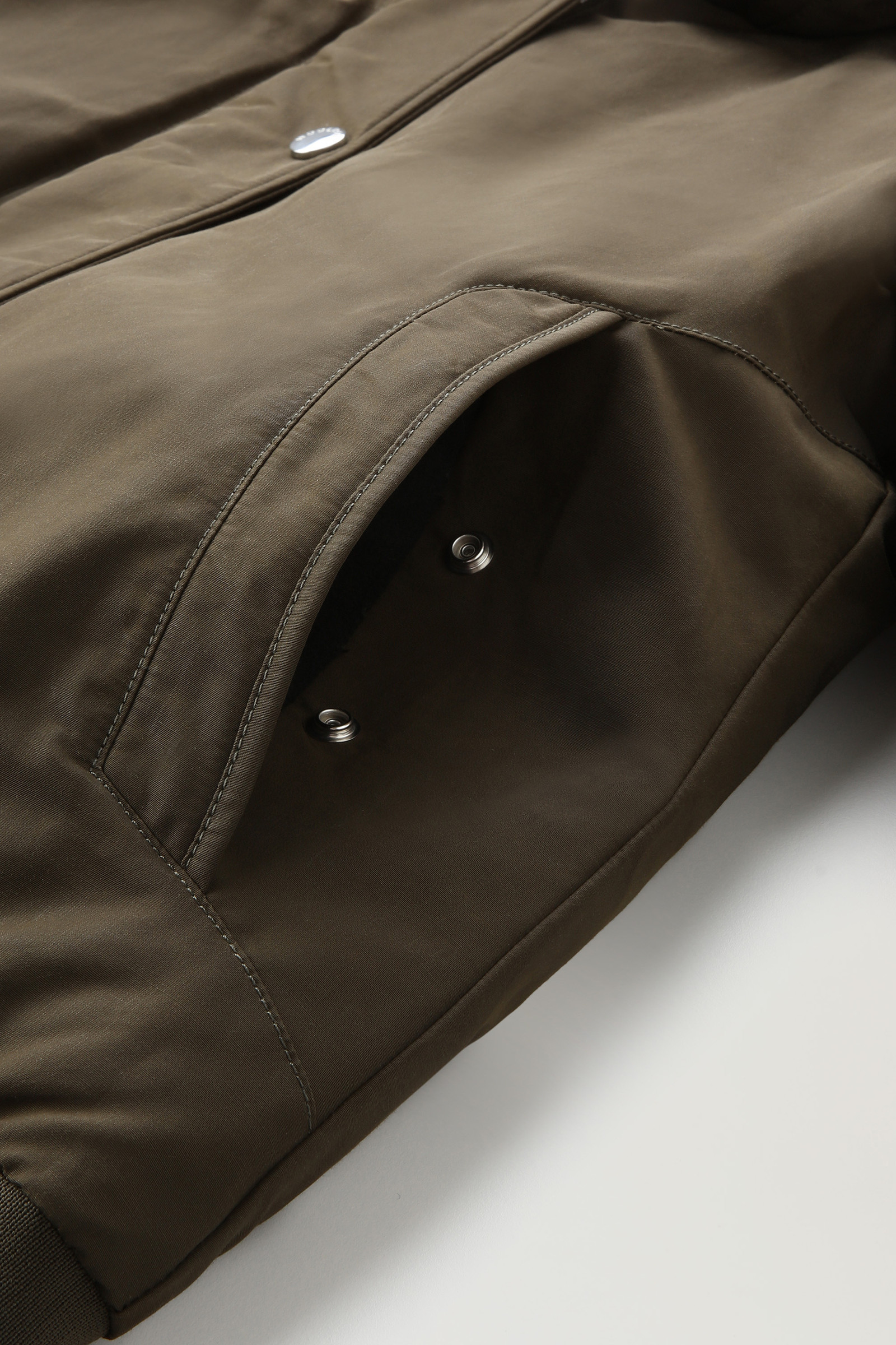 Weoka Bomber in Soft Ottoman Fabric Green photo 8 | Woolrich
