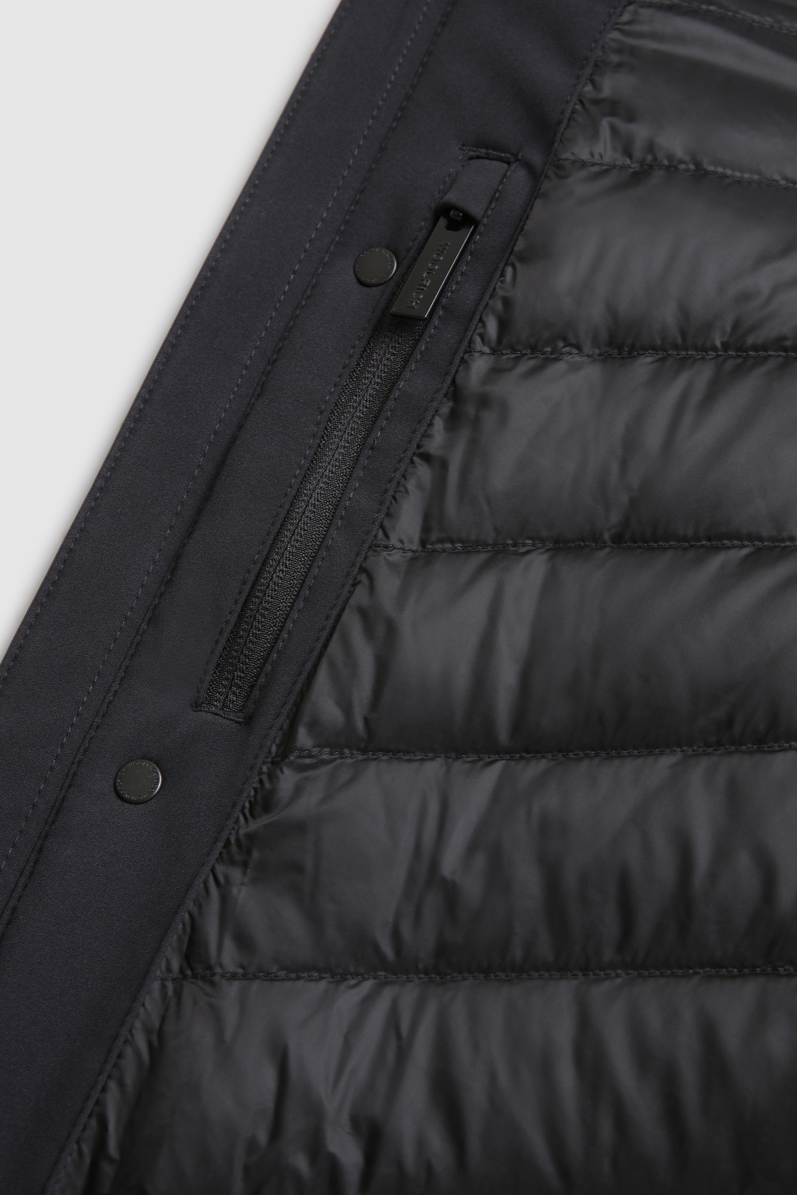Barrow Mac Soft Shell jack met afneembare capuchon Zwart photo 10 | Woolrich