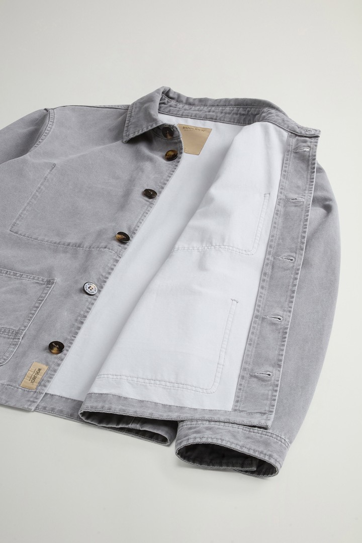 WASHED RESINE TWILL CHORE JACKET Gris photo 8 | Woolrich