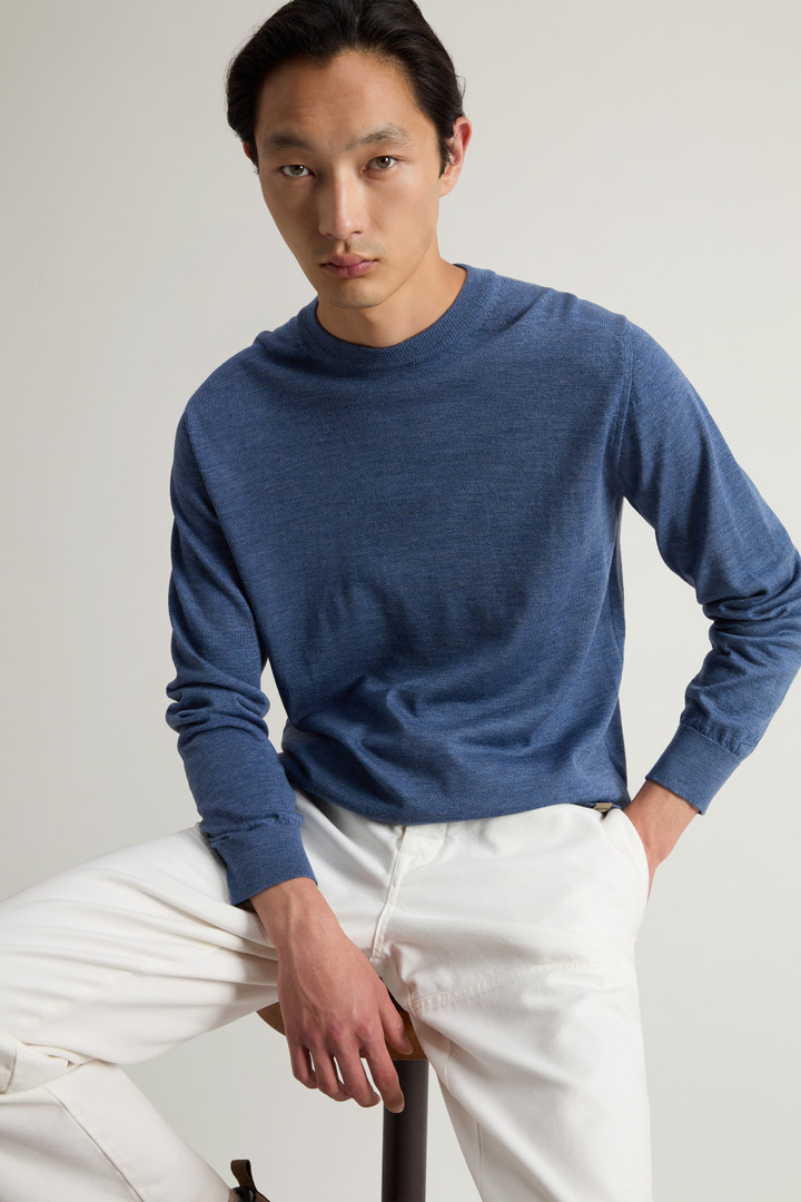 Crewneck Sweater in Pure Merino Virgin Wool Blue photo 4 | Woolrich