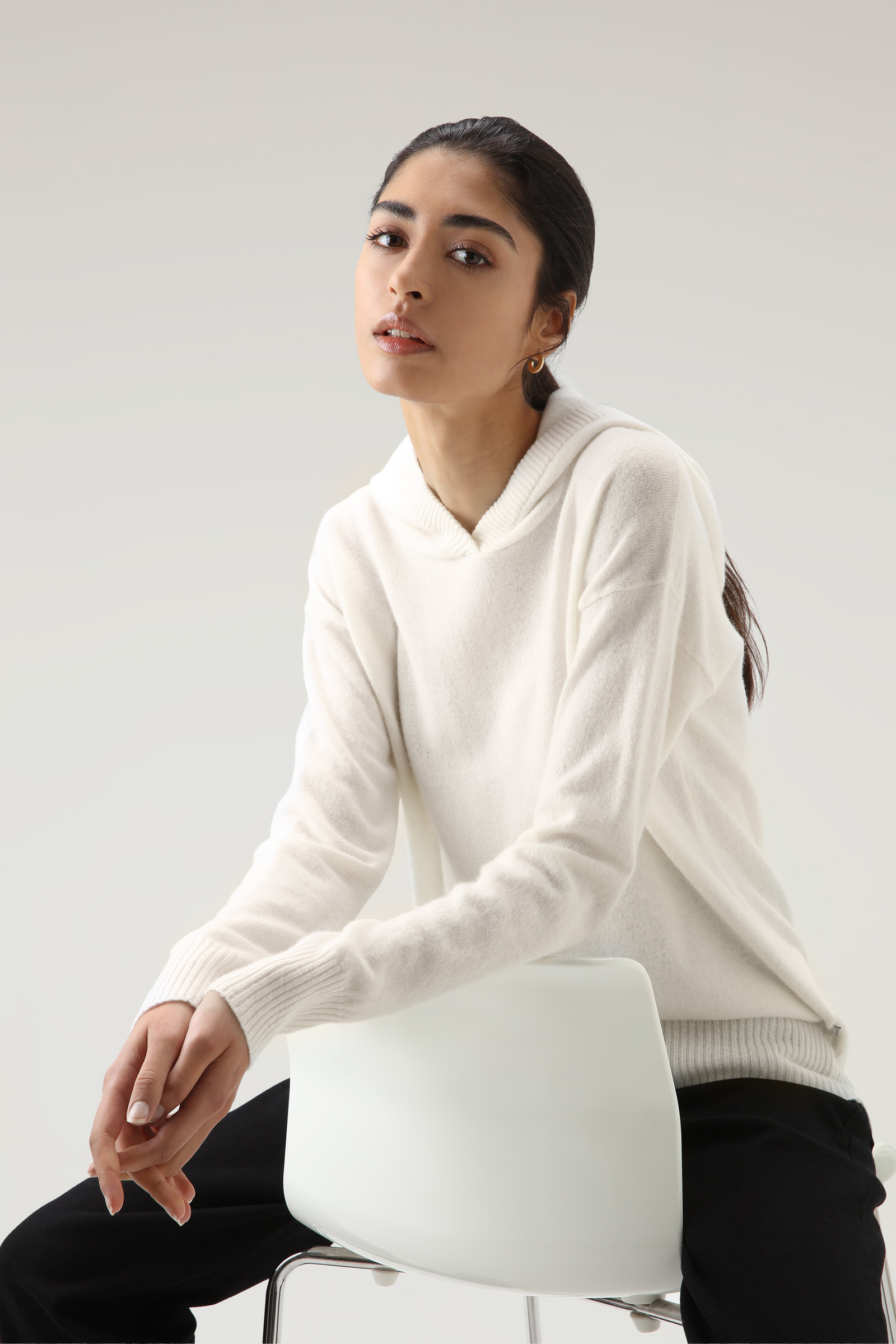 Wool and Cashmere Blend Hooded Sweater White photo 4 | Woolrich