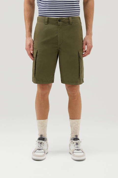Garment-Dyed Cargo Short in Pure Cotton Green | Woolrich