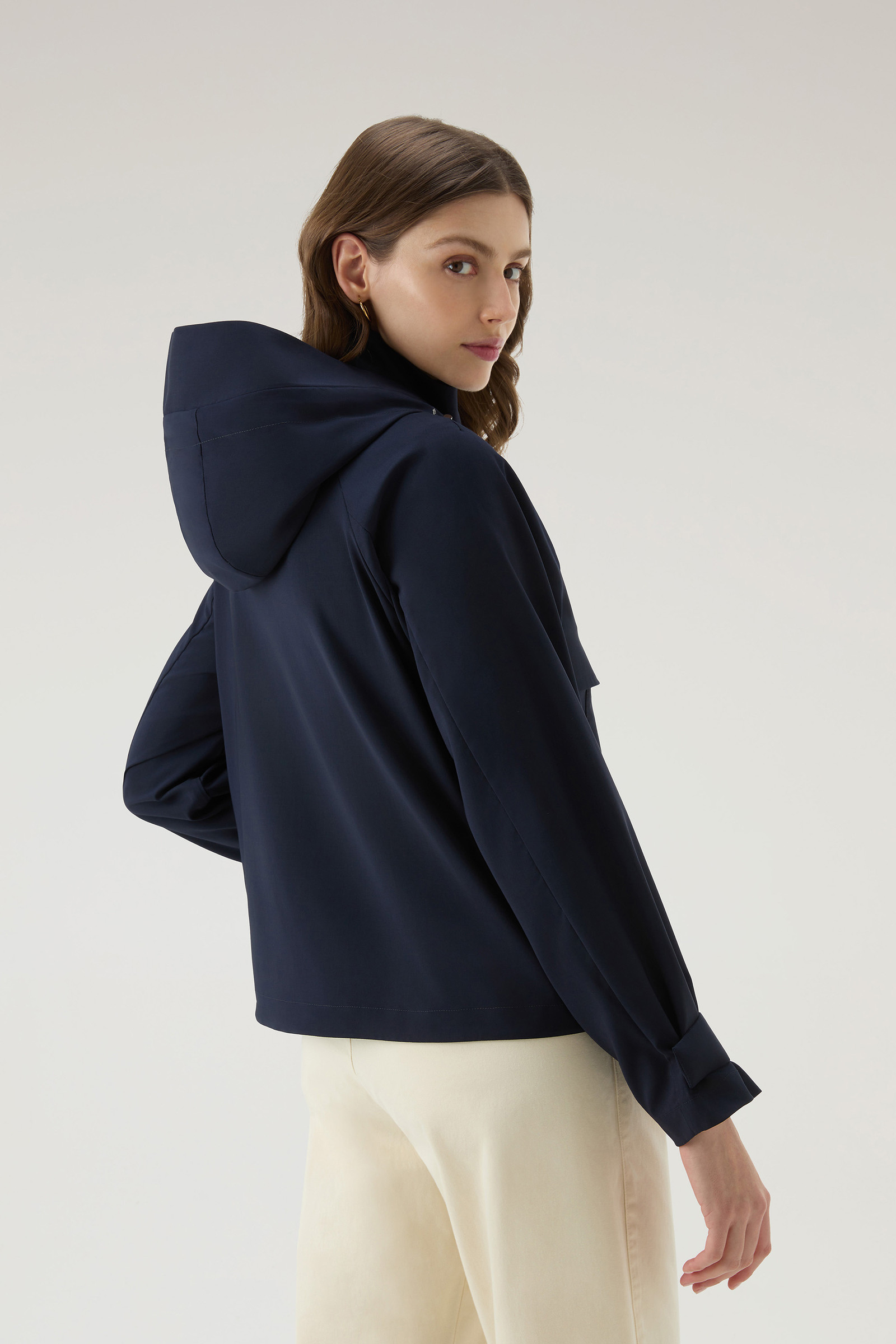 Parka corto in pura lana vergine Vitale Barberis Canonico con cappuccio blu photo 3 | Woolrich