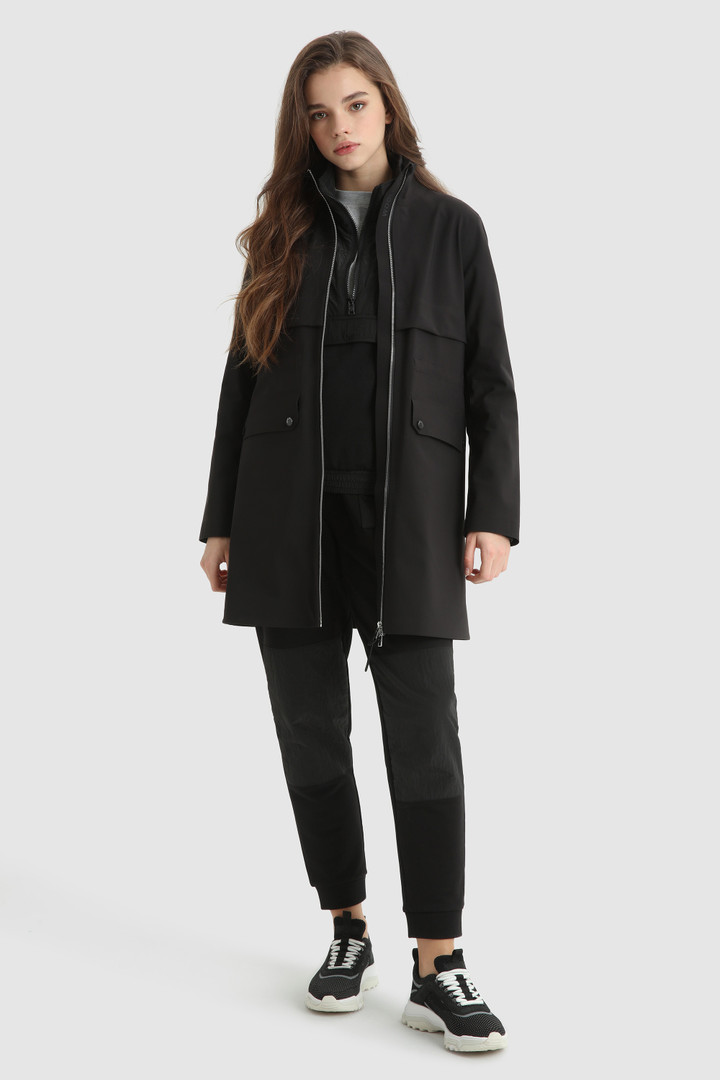Lange Jacke Pequea aus Stretch-Jersey Schwarz photo 2 | Woolrich