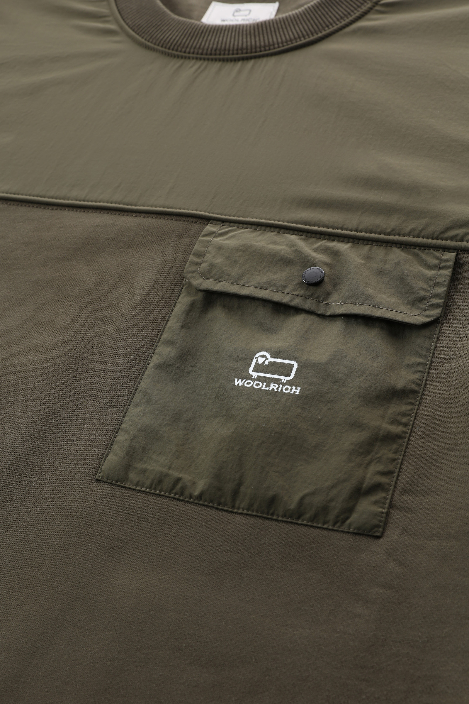Sweat-shirt à col rond en coton biologique et nylon Taslan Vert photo 7 | Woolrich