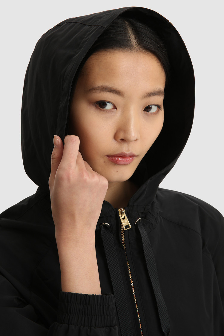 Erie Windjacke mit Kapuze
