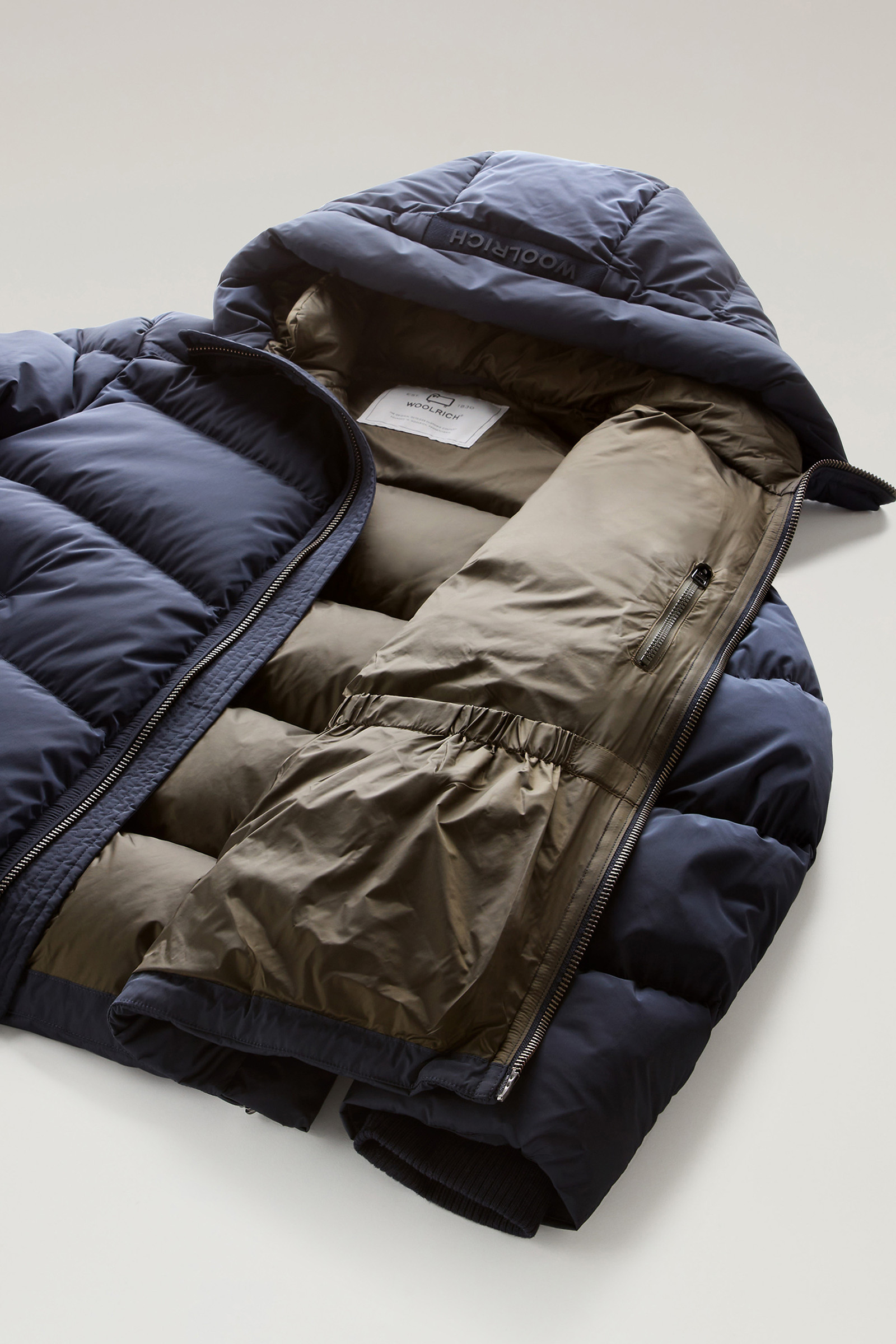 Men's Premium Down Jacket in Stretch Nylon Blue | Woolrich USA