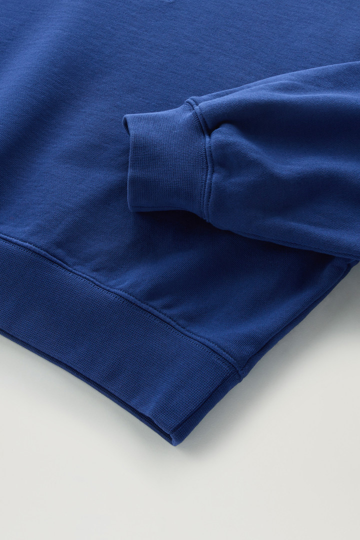 Sweatshirt mit Rundhalsausschnitt aus reiner Baumwolle mit aufgesticktem Logo Blau photo 7 | Woolrich
