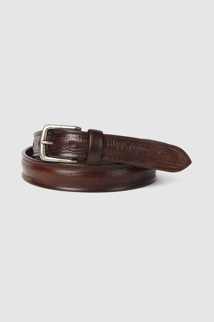 Ceinture en cuir teint à la main