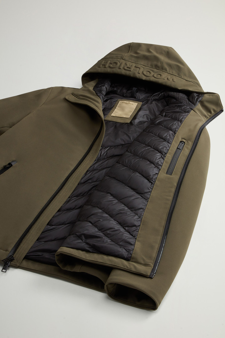 Pacific Jacket in Tech Softshell Green photo 9 | Woolrich