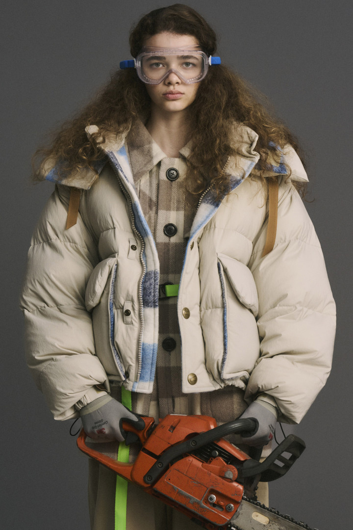 Nylon Taffeta Parka Beige photo 19 | Woolrich
