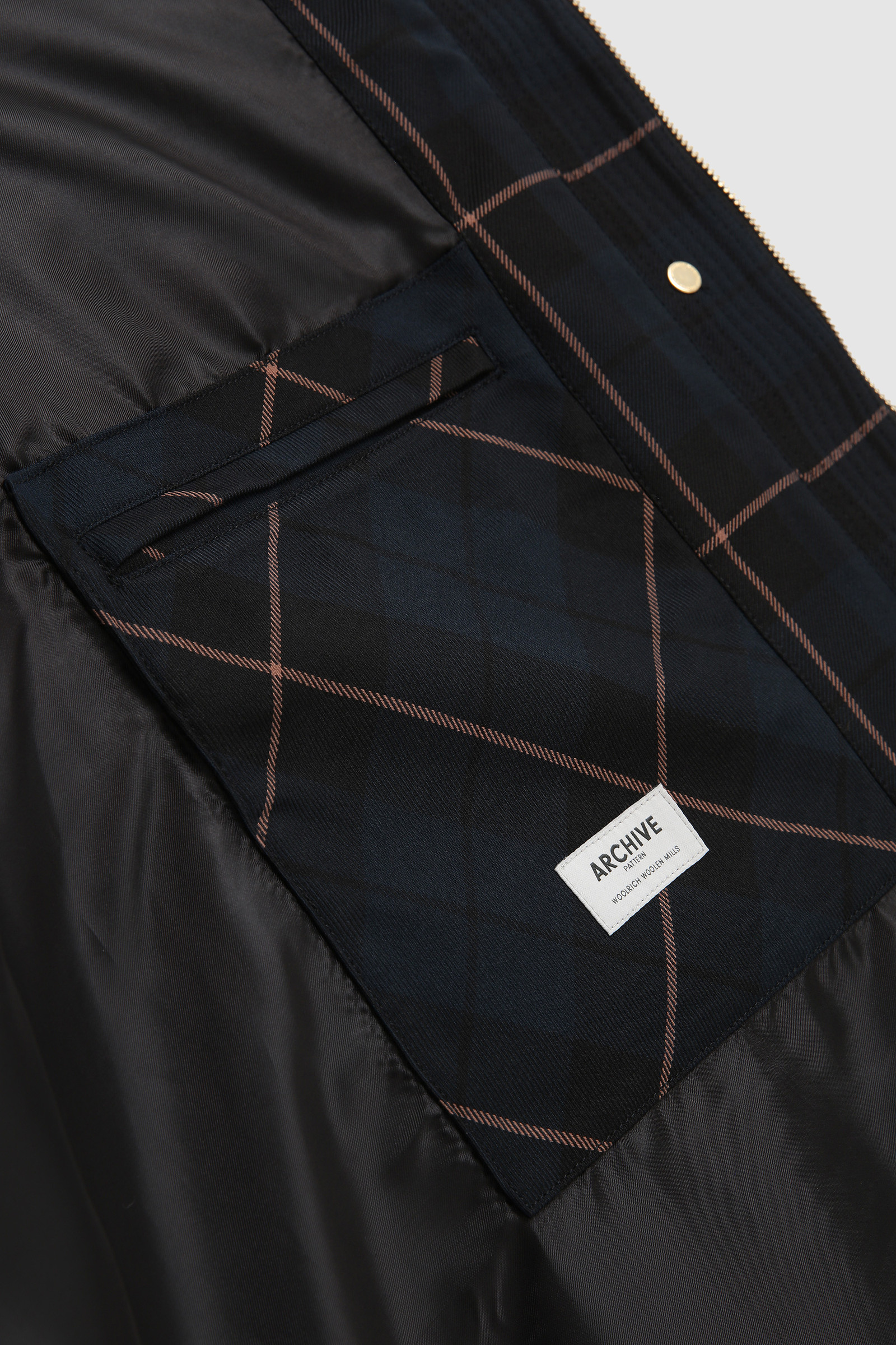 Meade Cape with Buffalo Check Pattern Blue photo 10 | Woolrich