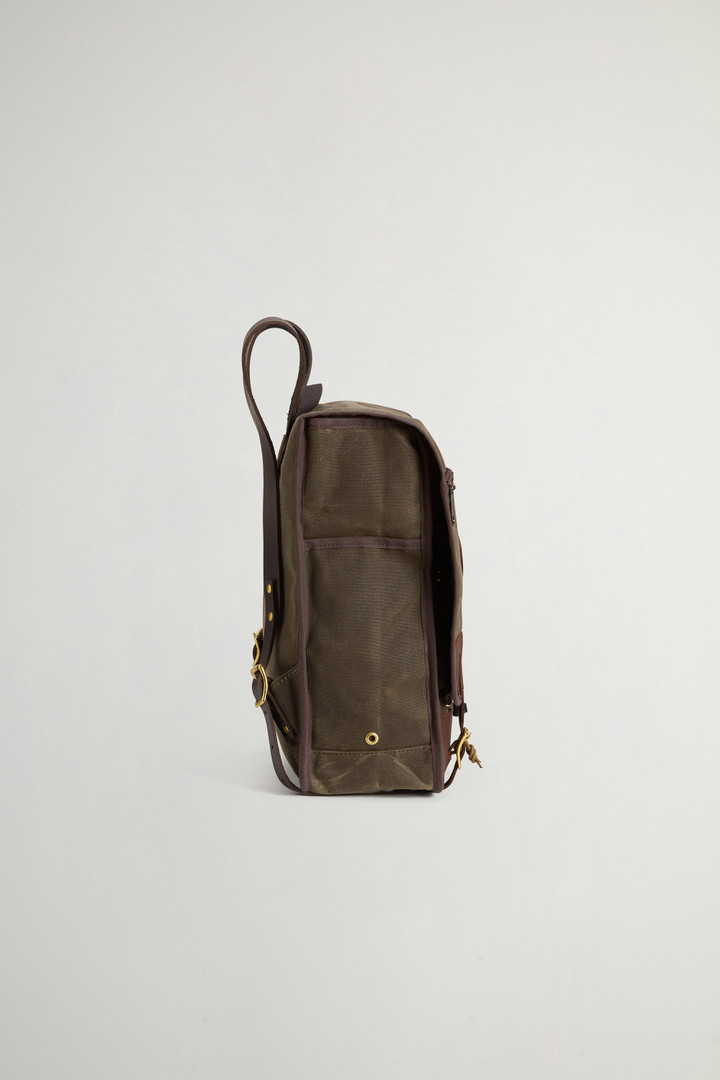 Mesabi Range Backpack in Waxed Pure Cotton Green photo 3 | Woolrich