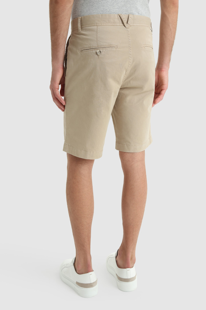 Short chino teint en pièce beige photo 3 | Woolrich