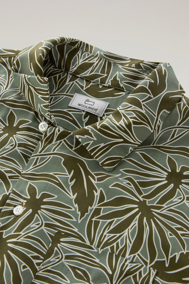 Shirt mit tropischem Print Grün photo 7 | Woolrich