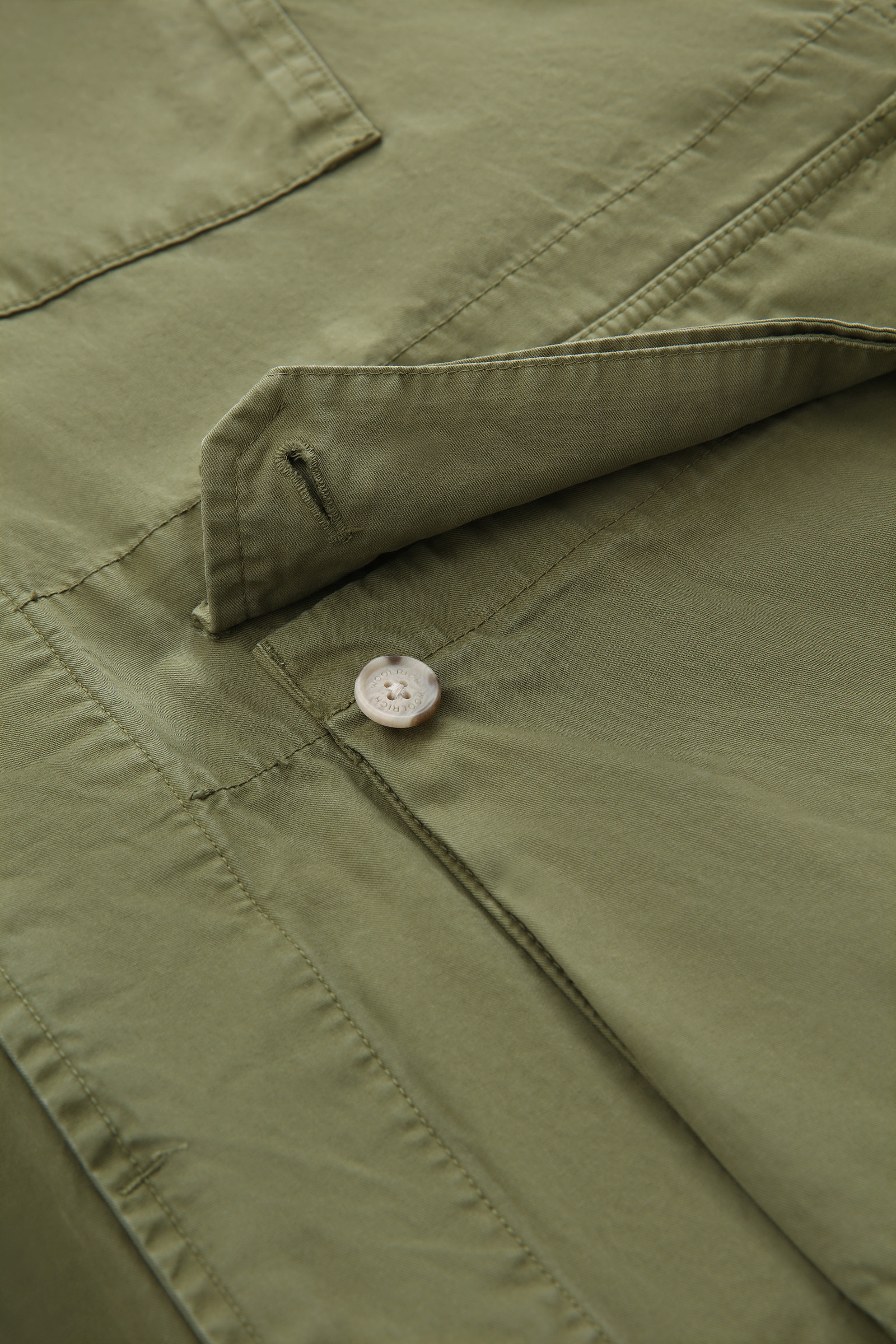 Crew Field Jacket in Soft Garment-Dyed Cotton Green photo 8 | Woolrich