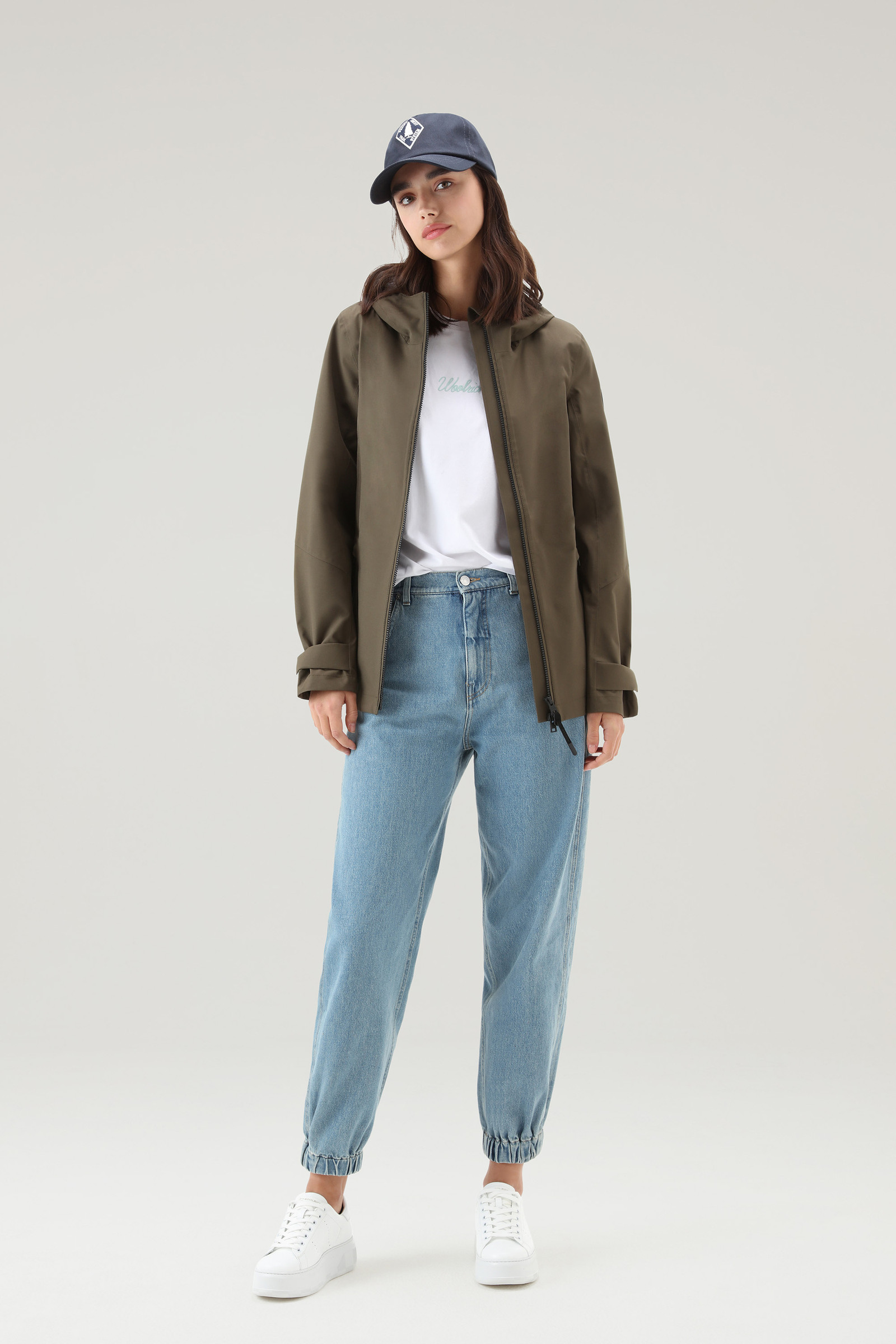 Waterproof Leavitt Jacket with Hood Green photo 2 | Woolrich