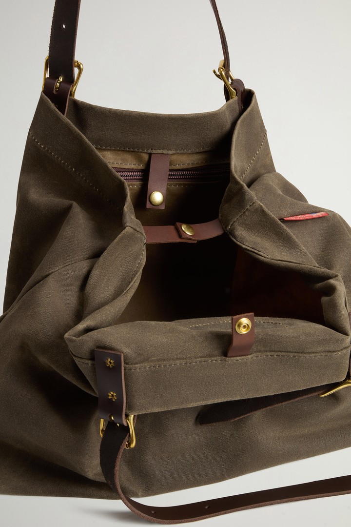 Bazaar Tote Bag in Waxed Pure Cotton Green photo 6 | Woolrich