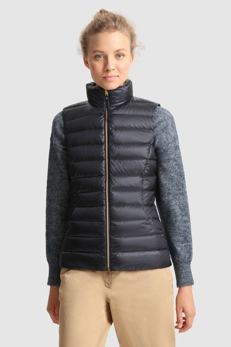 Chaleco Abbie acolchado en nylon brillante