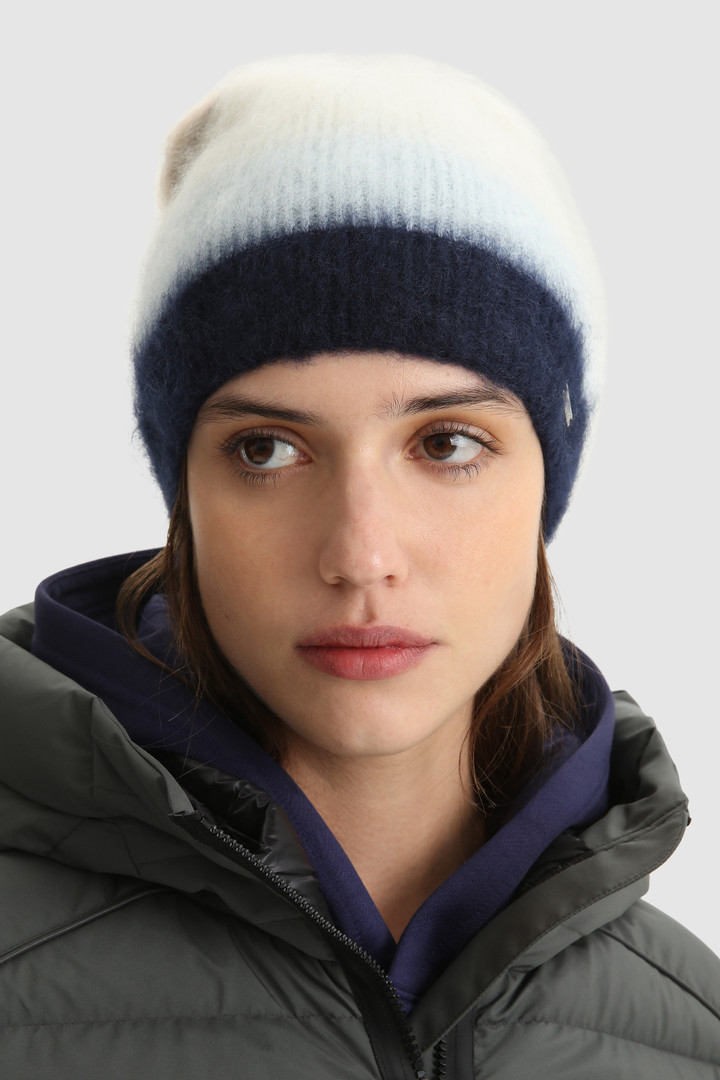 Bonnet rayé en laine et mohair mélangés