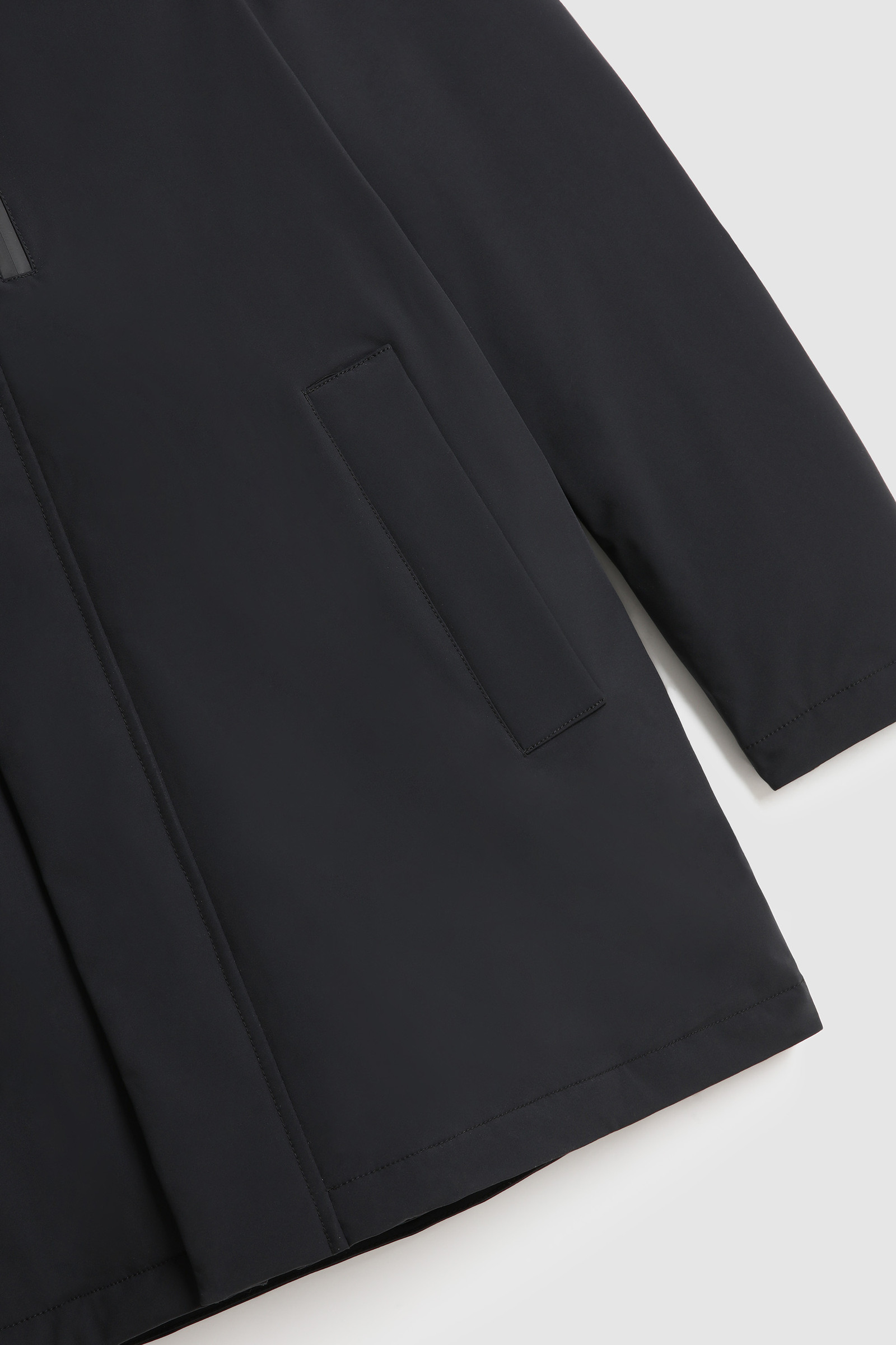 Stretch-Mountain Parka mit Graphene-Wattierung Schwarz photo 9 | Woolrich