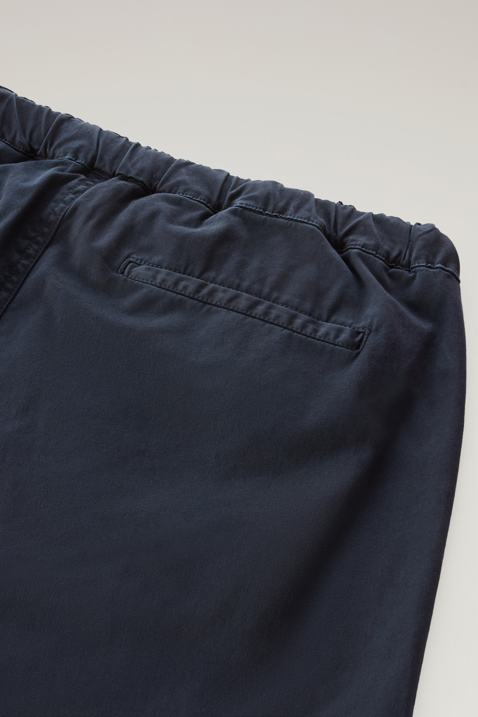 Garment-Dyed Chino Pants in Stretch Cotton - Men - Blue