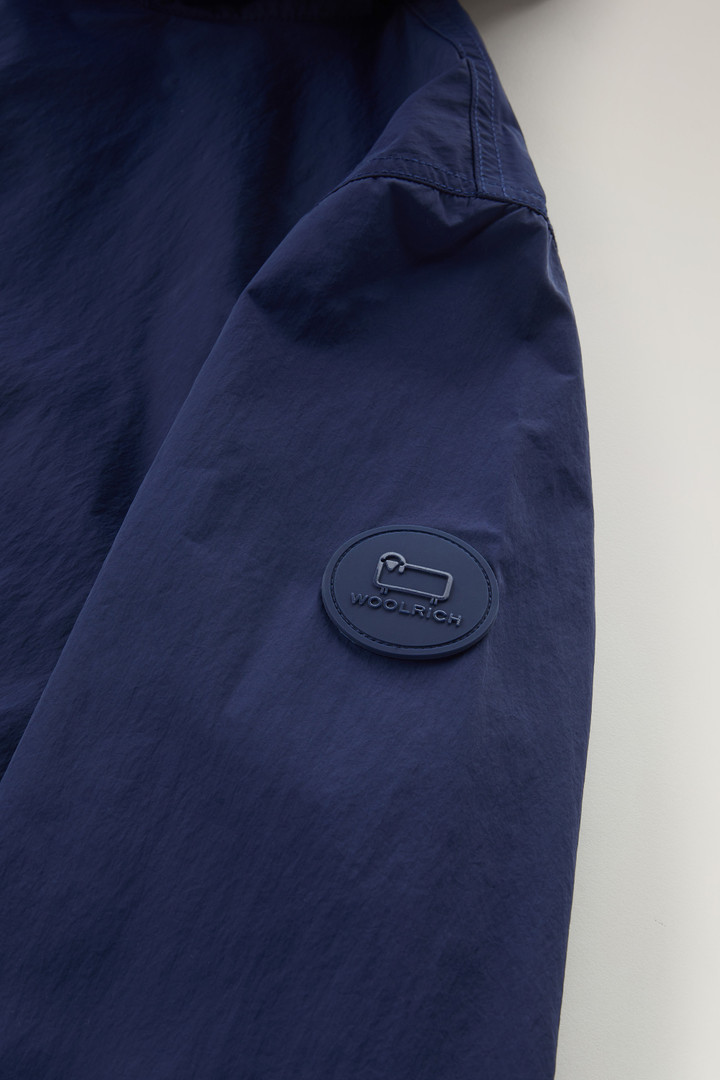 Veste coupe-vent à capuche en nylon crinkle Bleu photo 7 | Woolrich