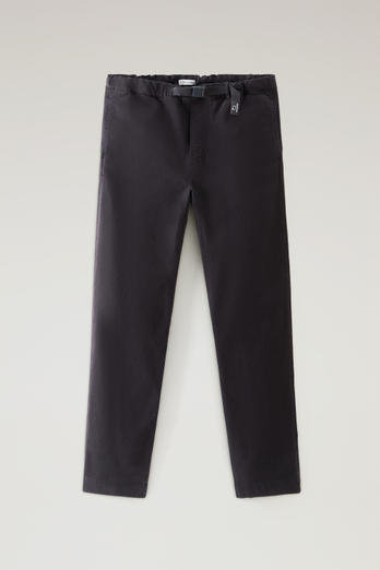 Garment-Dyed Chino Pants in Stretch Cotton Twill Black | Woolrich