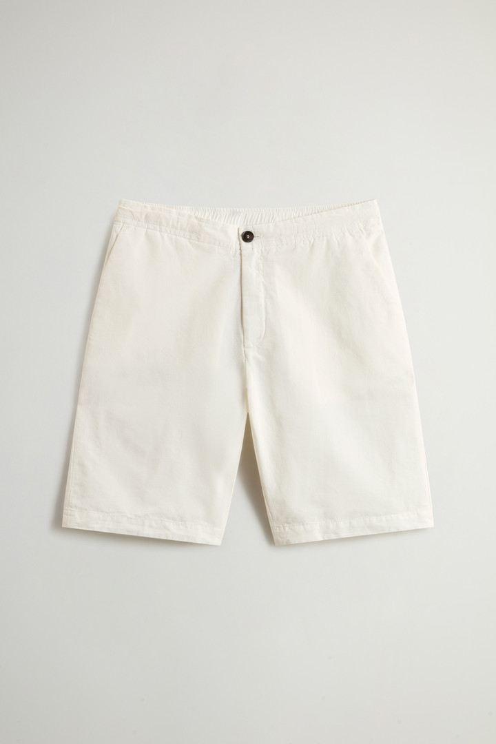 Garment-Dyed Cotton- and Linen-Blend Shorts White photo 4 | Woolrich