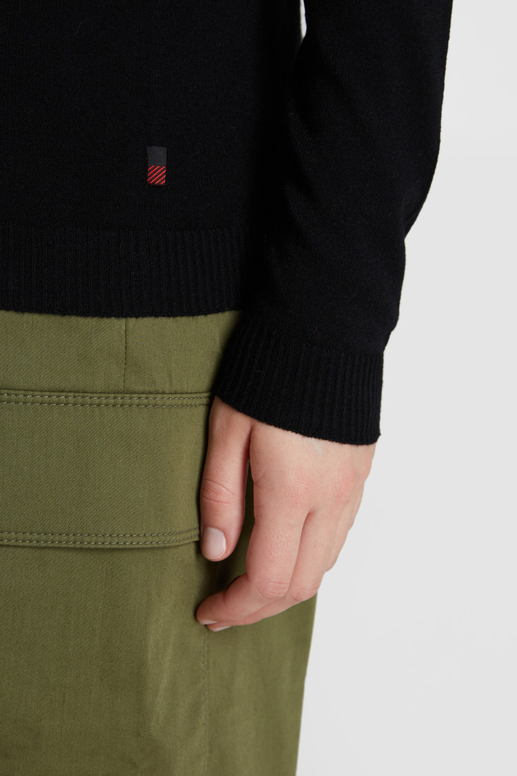 Rollkragenpullover aus Wollstretch