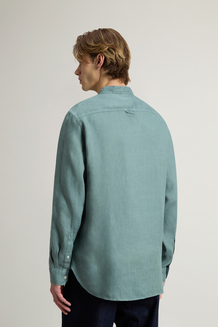 Garment-dyed Shirt with Mandarin Collar in Pure Linen Green photo 3 | Woolrich