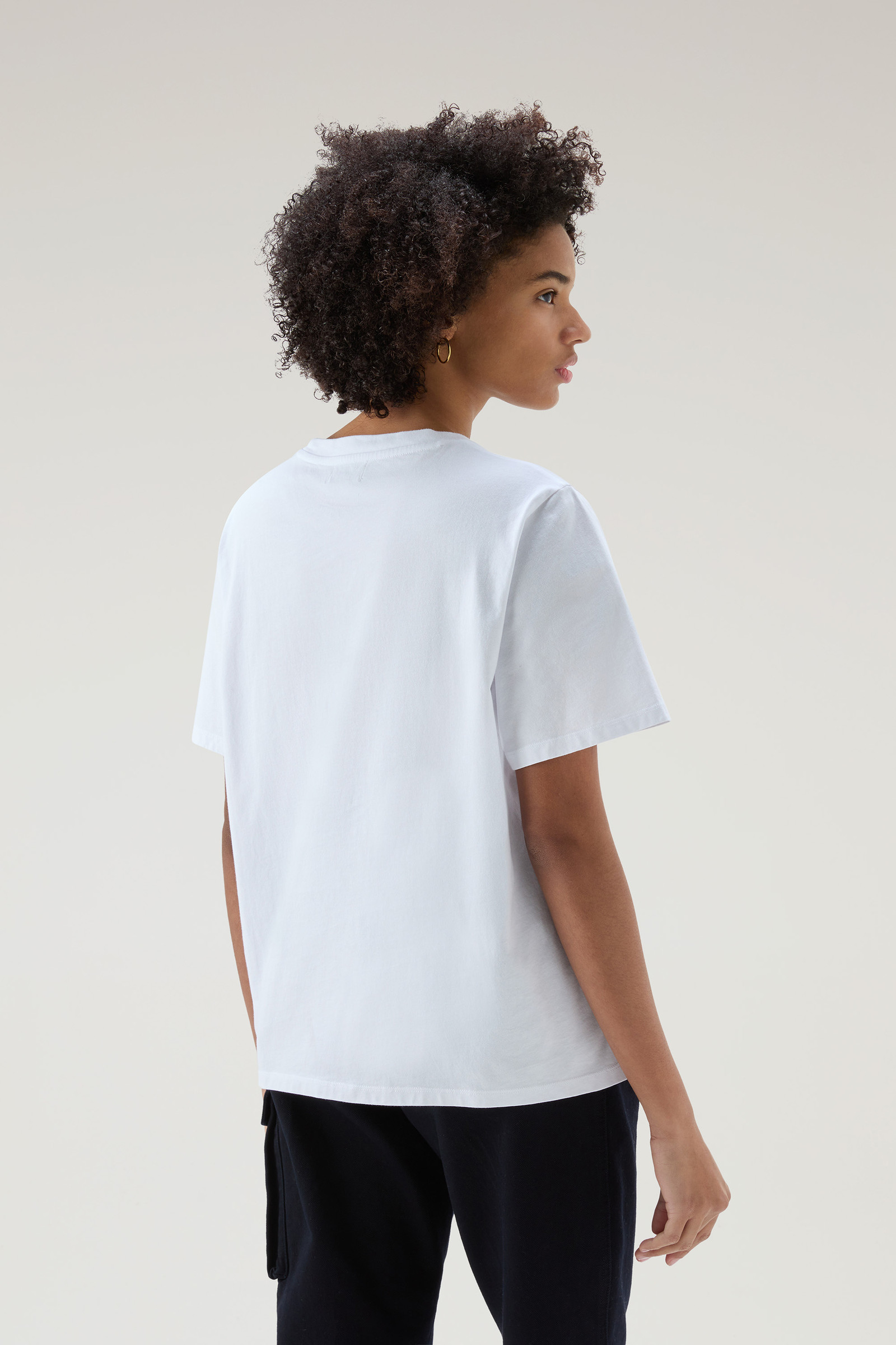 Embroidered Logo T-shirt in Pure Cotton White photo 3 | Woolrich