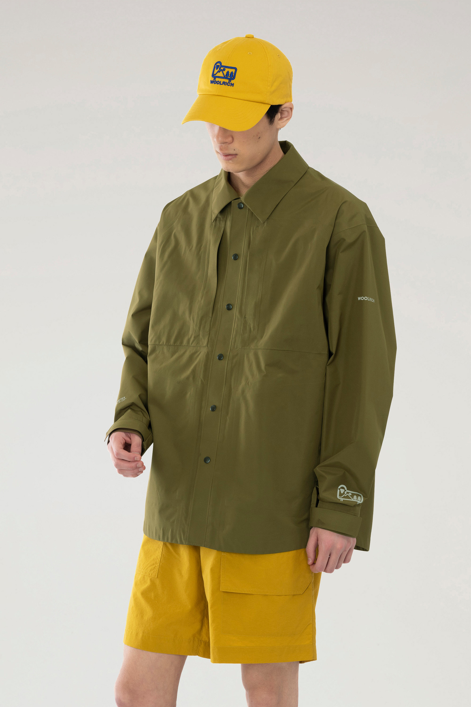 Overshirt in GORE-TEX INFINIUM Green photo 2 | Woolrich