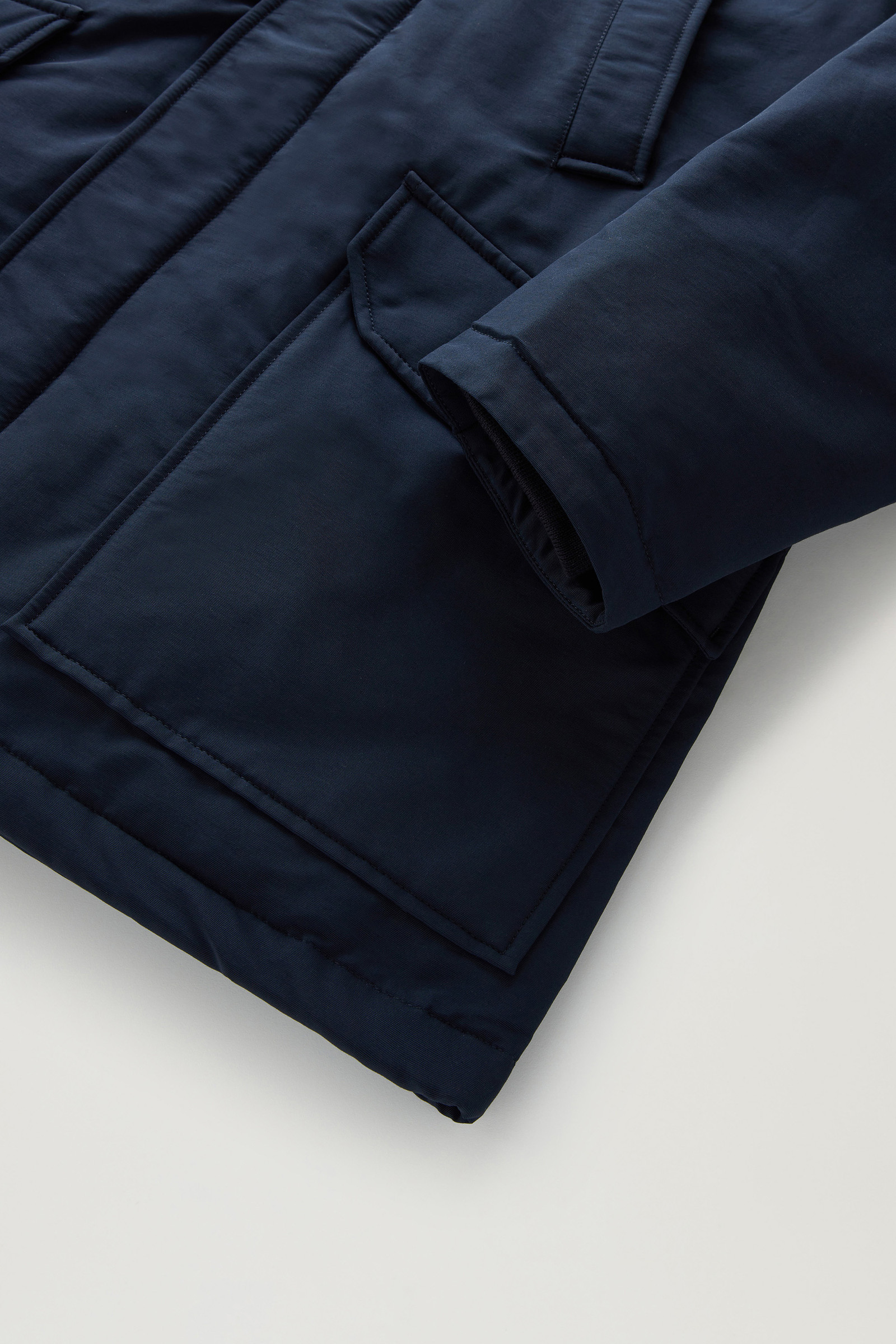 Daytona Parka aus Ramar Cloth mit abnehmbarem Fell blau photo 9 | Woolrich
