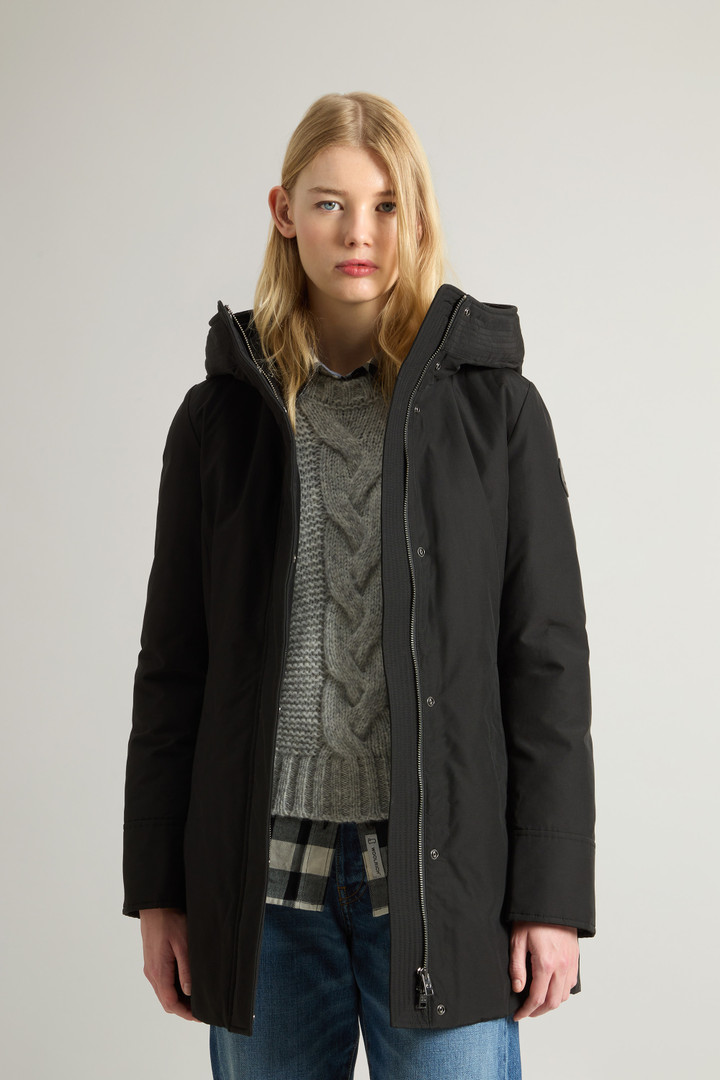 Boulder Parka in Ramar Cloth with Hood and Detachable Faux Fur Trim Black photo 4 | Woolrich