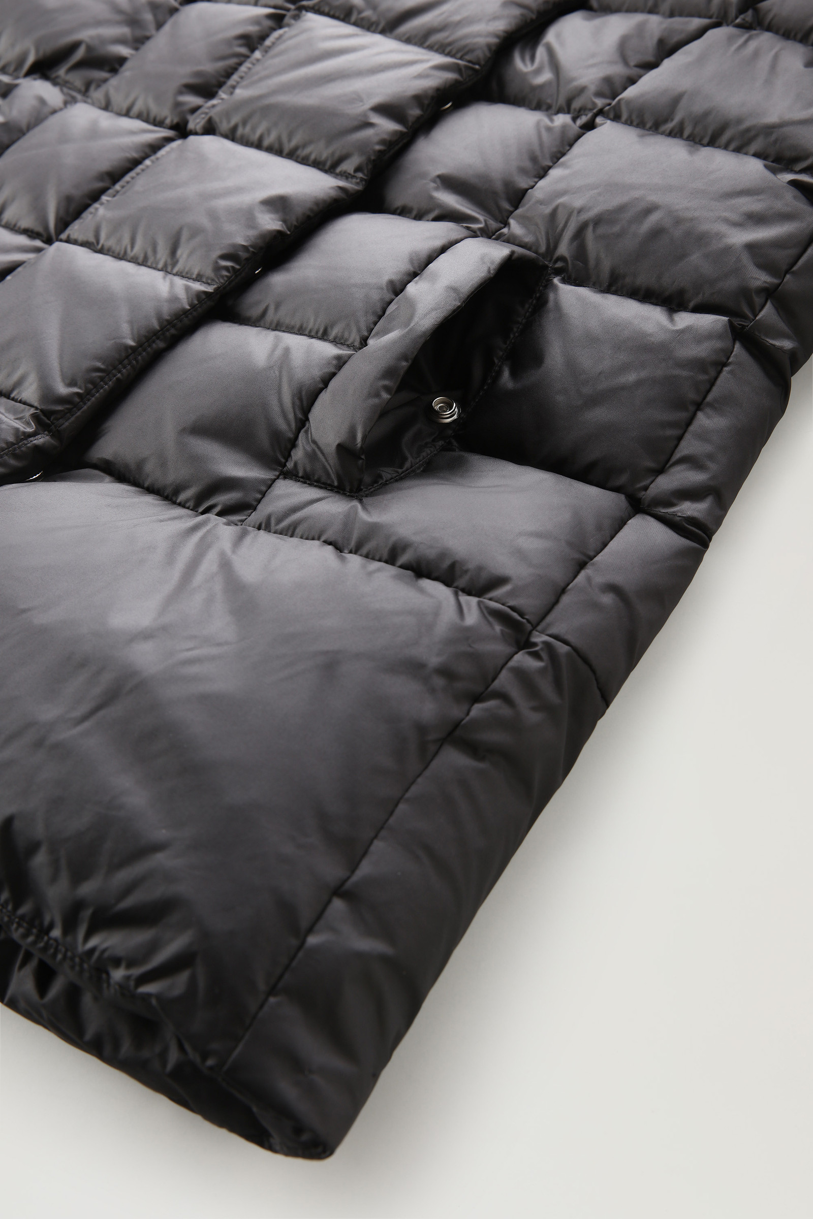 Girls' Microfiber Puffy Parka Black photo 5 | Woolrich