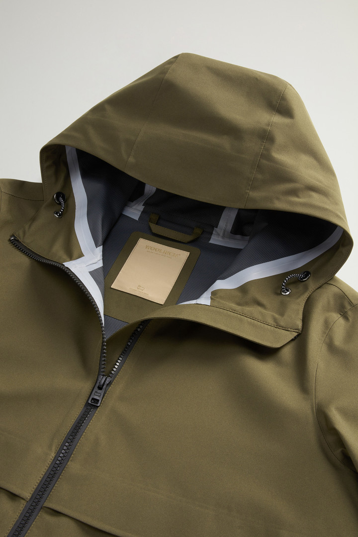 Wasserdichter Parka aus Light Stretch Grün photo 6 | Woolrich