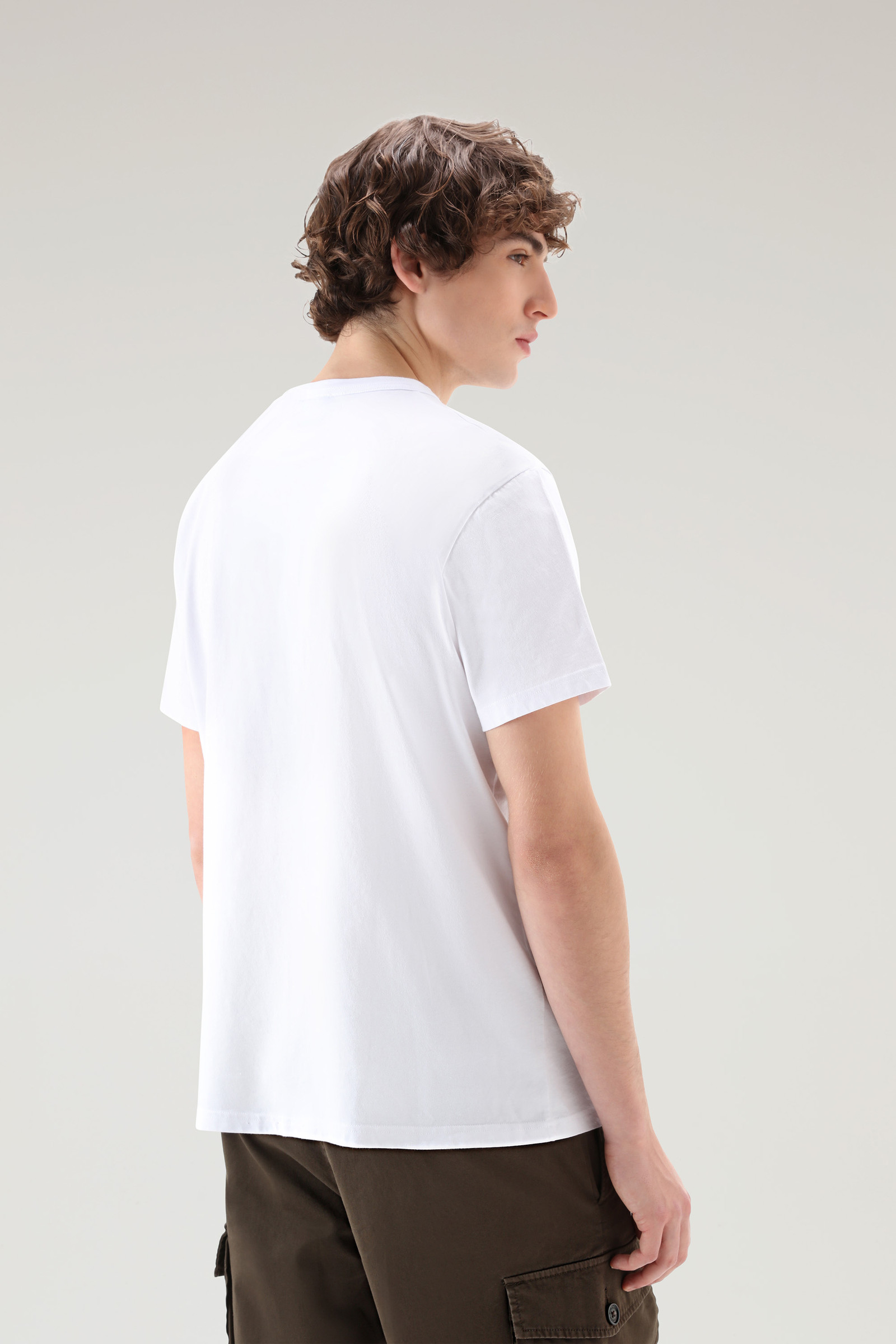 T-shirt aus reiner Baumwolle mit animiertem Schaflogo weiß photo 3 | Woolrich