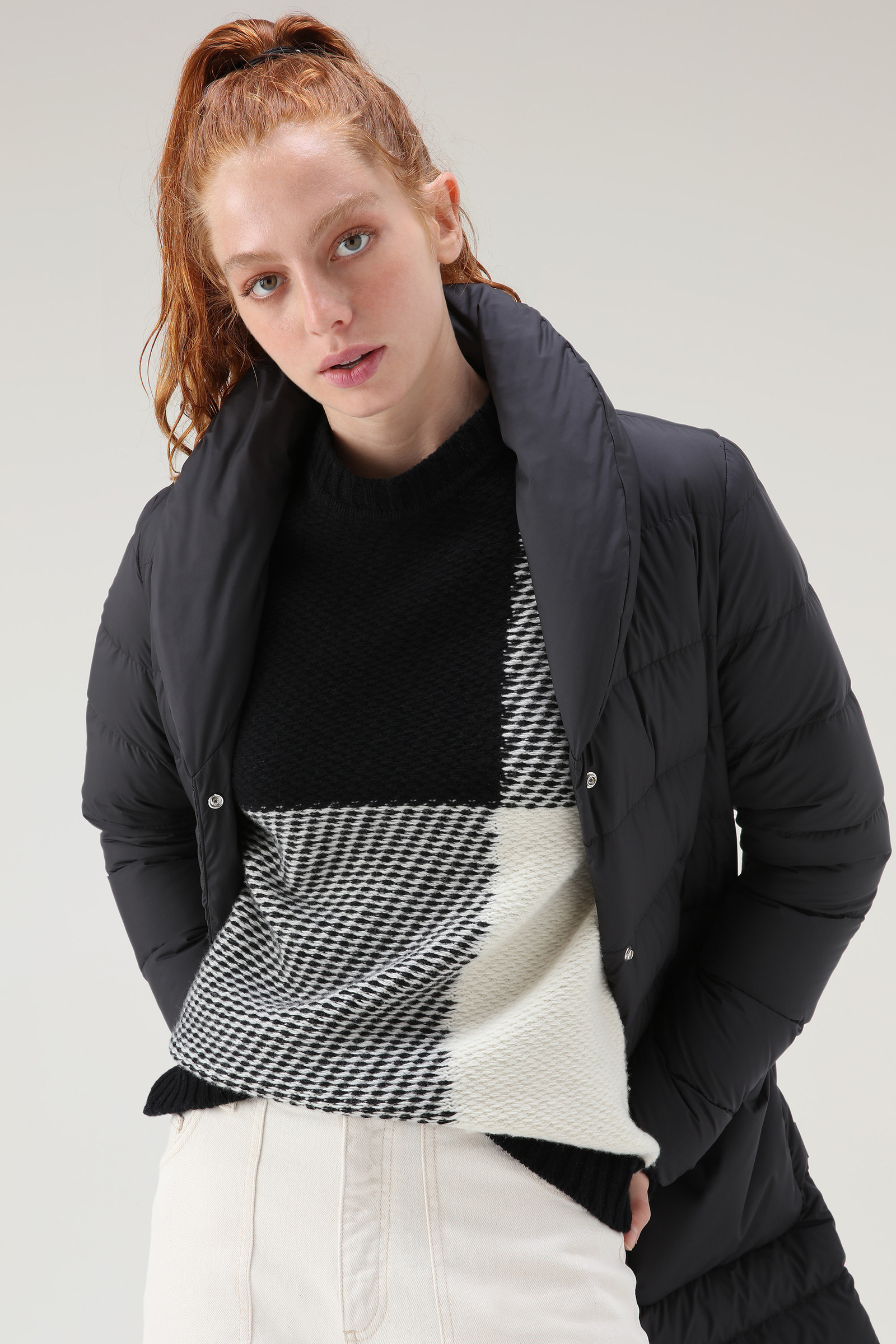 Quilted Ellis Microfiber Coat Black photo 4 | Woolrich