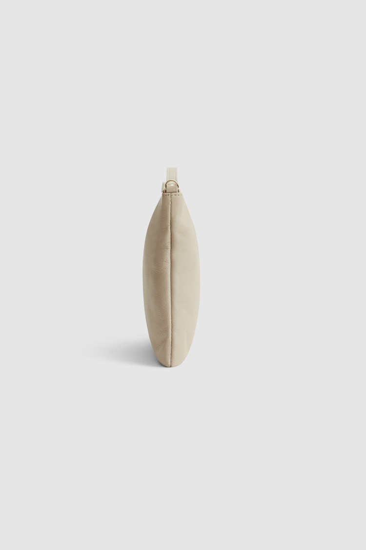 Small shoulder bag