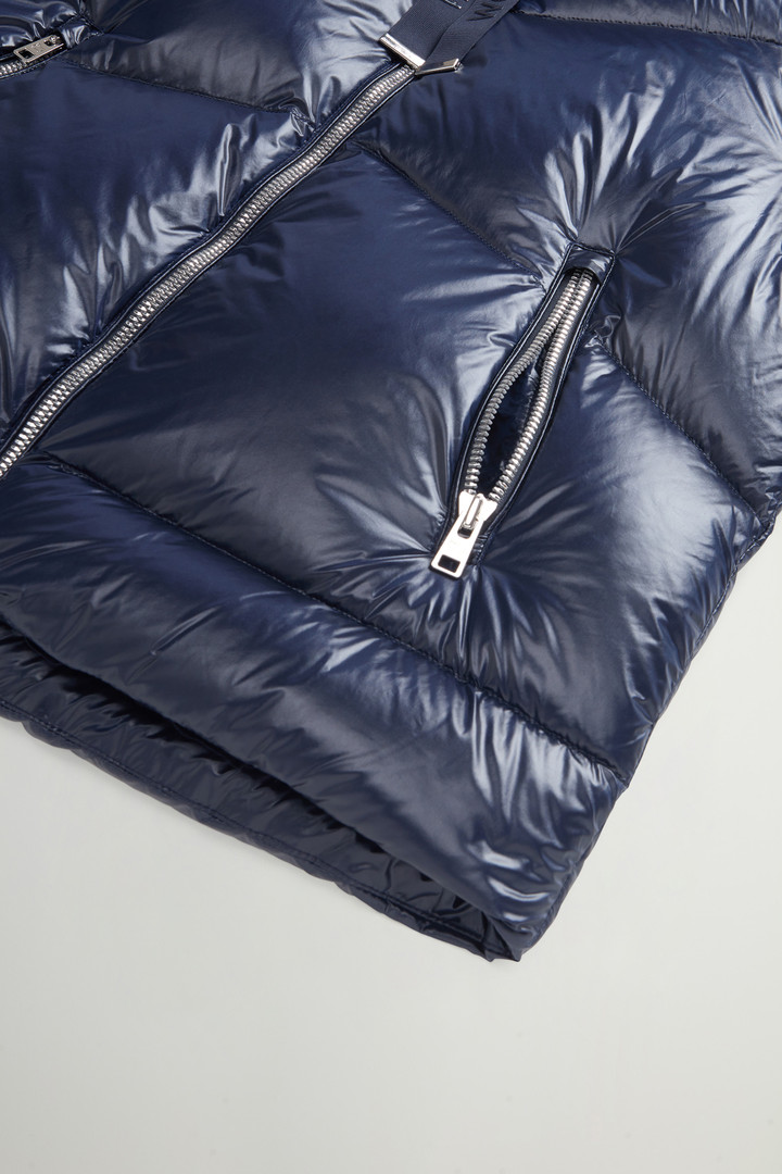 Aliquippa Short Down Jacket in Glossy Nylon Blue photo 8 | Woolrich