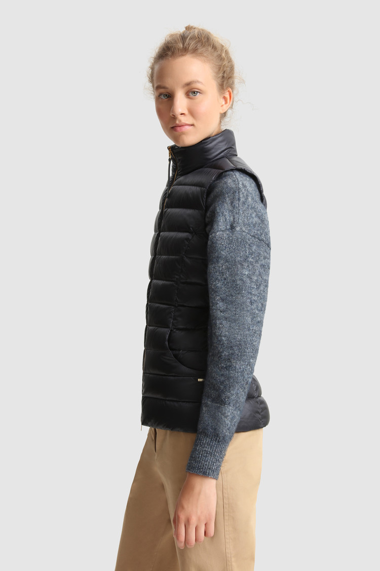 Chaleco Abbie acolchado en nylon brillante