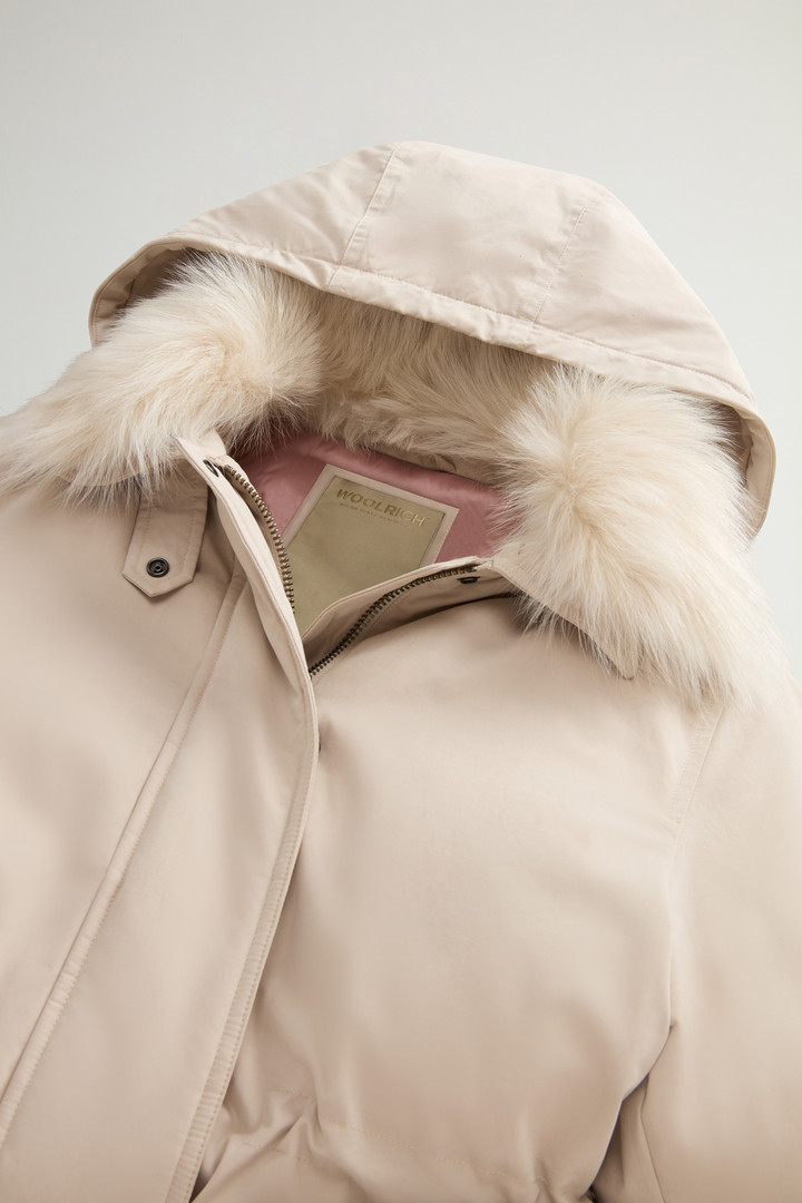 Short Arctic Parka in Mountain Cloth with Removable Hood and Fur Beige photo 6 | Woolrich