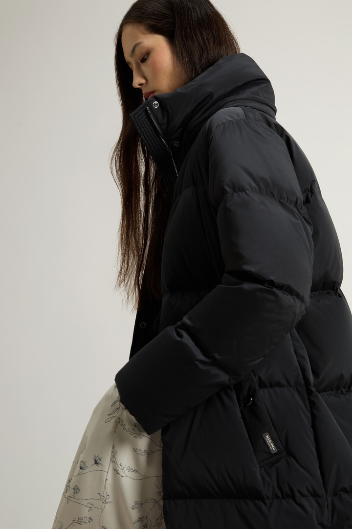 KELLY LONG PARKA Black photo 4 | Woolrich